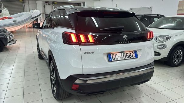 Peugeot 3008 BlueHDi 130 S&S EAT8 Crossway 96 kW image number 4