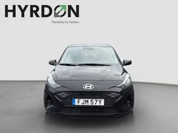 Car image 4