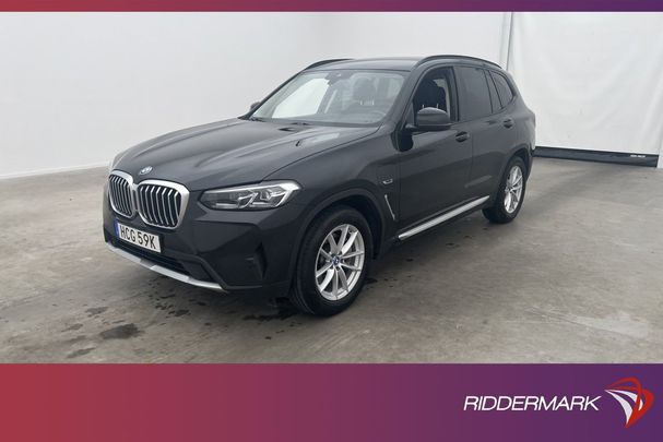 BMW X3 xDrive30e 216 kW image number 1