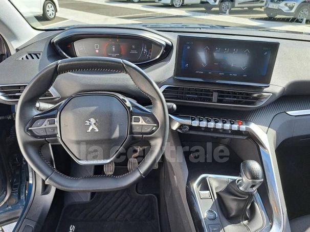 Peugeot 5008 PureTech 130 S&S Active 96 kW image number 19