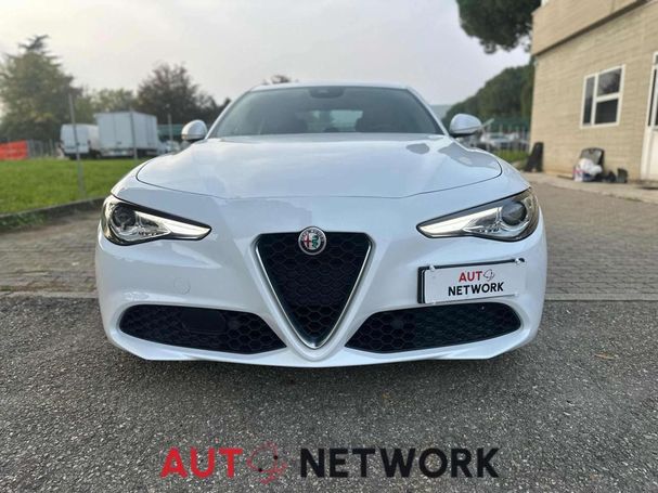 Alfa Romeo Giulia 2.2 Diesel AT8 140 kW image number 3