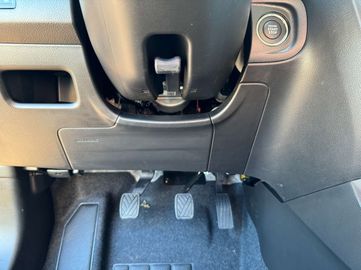 Car image 37