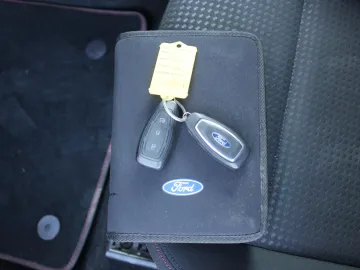 Car image 33