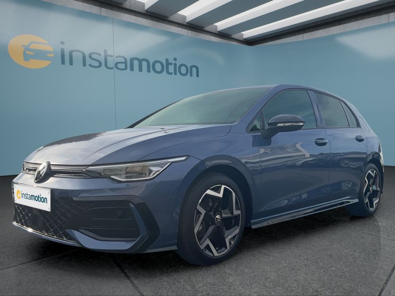 Volkswagen Golf 8 2.0