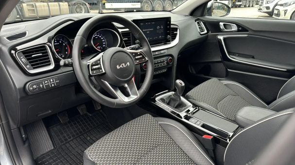 Kia Ceed 1.5 T-GDI 118 kW image number 9