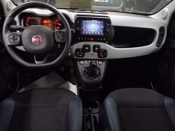 Fiat Panda Cross 1.0 Hybrid City 51 kW image number 7