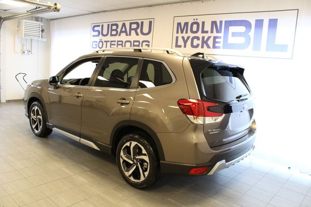 Subaru Forester 2.0i 110 kW image number 2