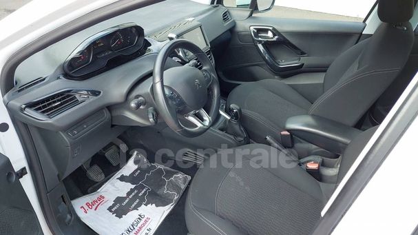 Peugeot 208 PureTech 82 Active 61 kW image number 12