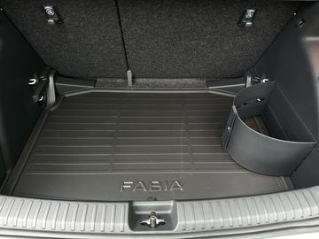 Car image 38