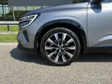 Car image 31