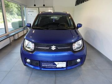 Car image 4