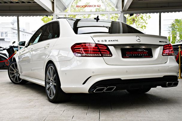 Mercedes-Benz E 63 AMG E 4Matic 410 kW image number 30