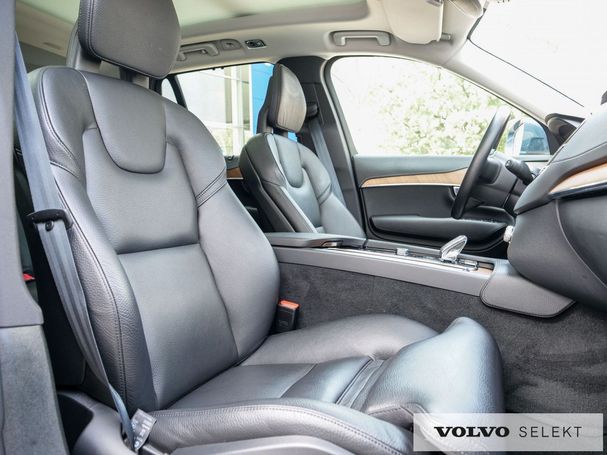 Volvo XC90 AWD 173 kW image number 32