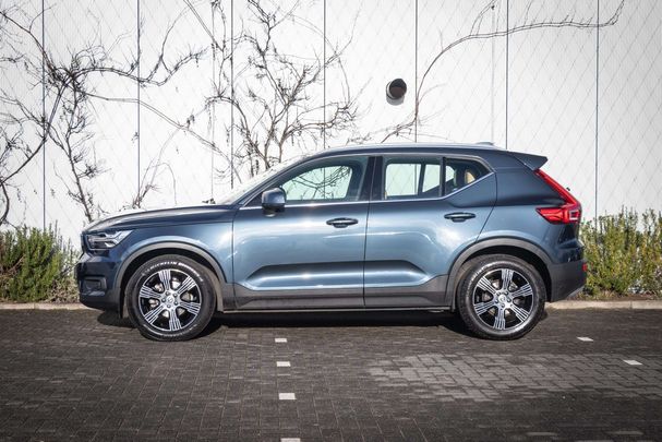 Volvo XC40 T3 Inscription 120 kW image number 3