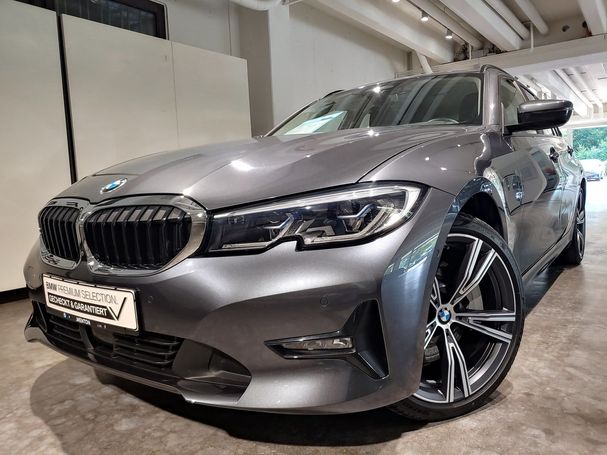 BMW 330 Touring e M 215 kW image number 1