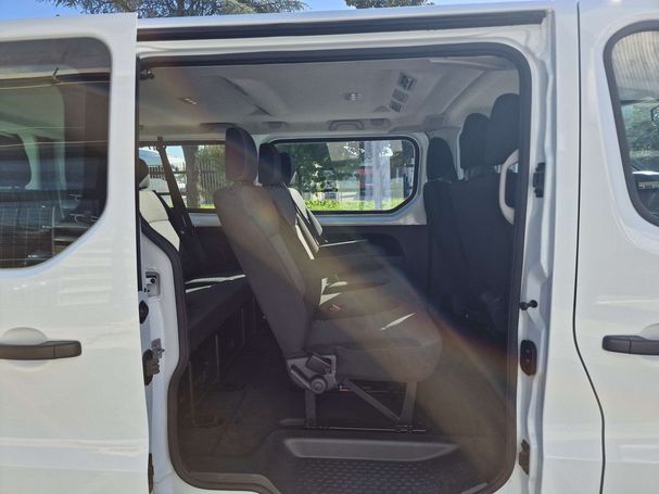 Renault Trafic 110 kW image number 8