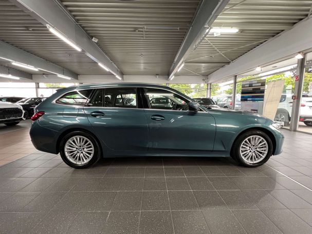 BMW 330 Touring Luxury Line 185 kW image number 7