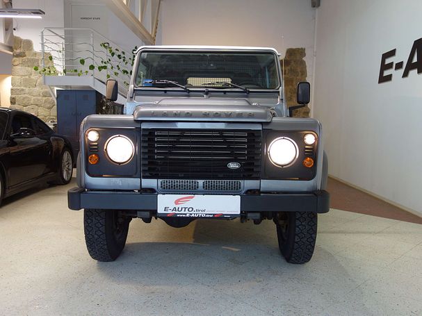 Land Rover Defender 90 2.2 90 kW image number 34