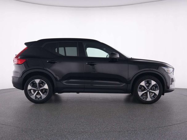 Volvo XC40 B4 Ultimate Dark 145 kW image number 13