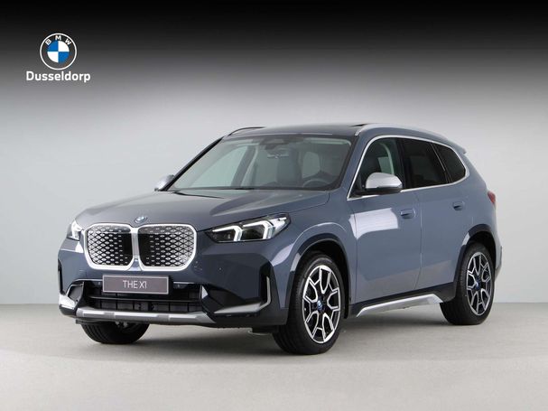 BMW iX1 eDrive20 150 kW image number 1