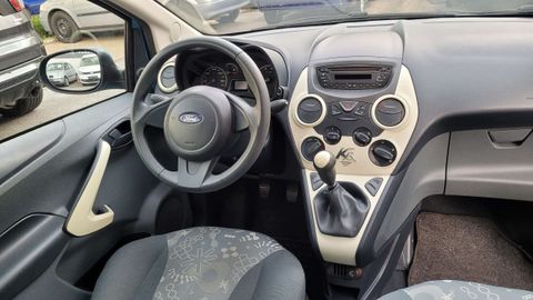 Car image 21