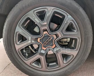 Car image 37