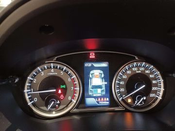 Car image 22