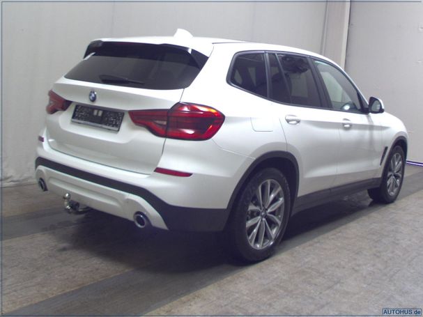 BMW X3 xDrive20d 140 kW image number 4