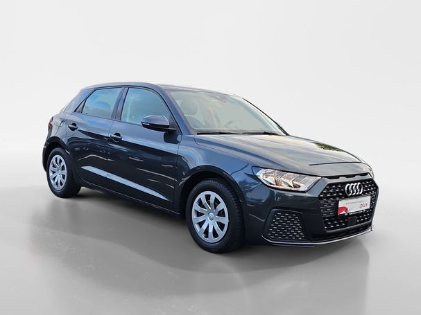 Audi A1 30 TFSI Sportback 85 kW image number 2