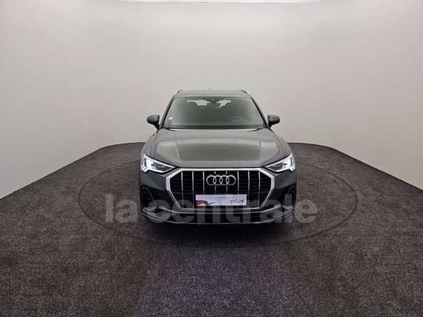 Audi Q3 35 TFSI S-line 110 kW image number 3