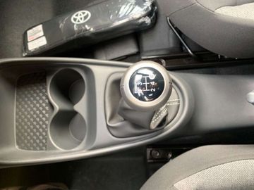 Car image 24