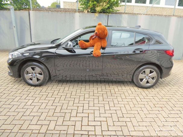 BMW 118i Advantage 100 kW image number 7