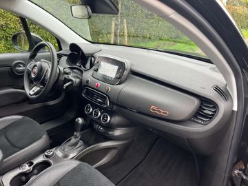 Car image 31