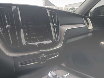 Car image 37