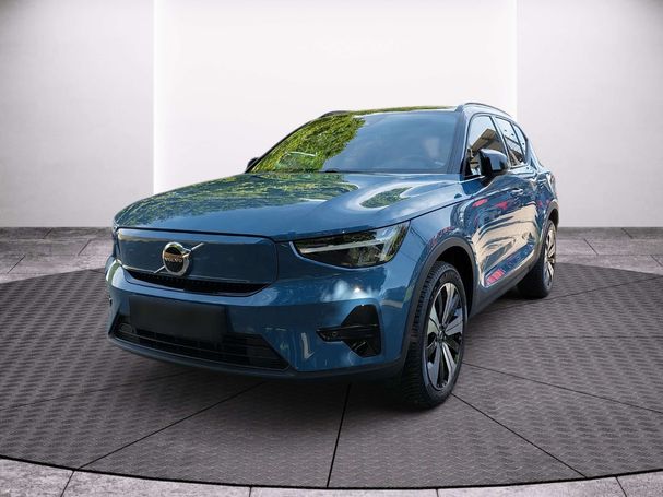 Volvo XC40 h Plus 69 kW image number 1