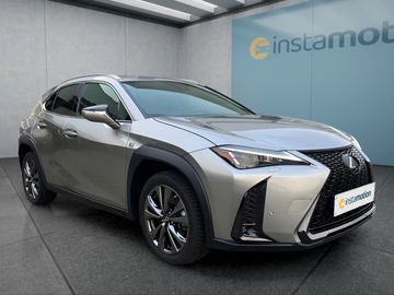 Car image 2