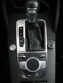 Car image 45