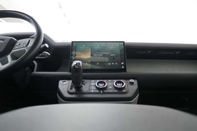 Car image 26