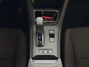 Car image 26