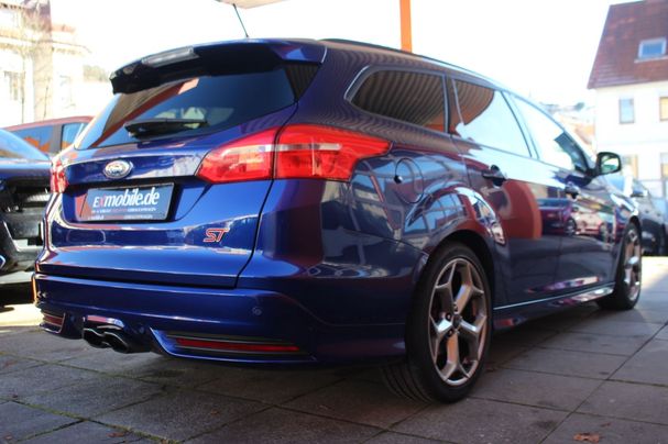 Ford Focus ST 184 kW image number 13