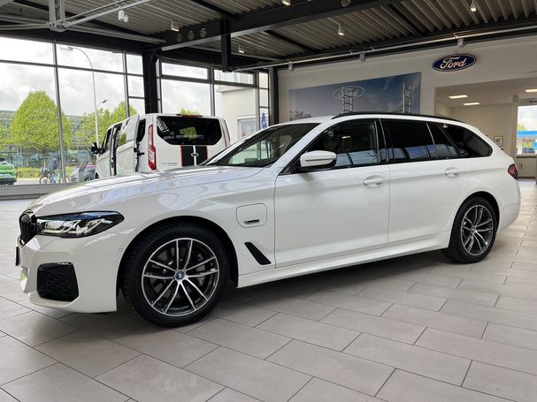 BMW 530 Touring xDrive 215 kW image number 1