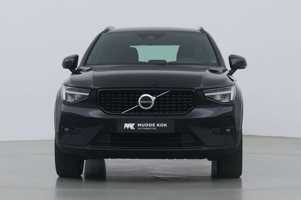 Volvo XC40 Recharge T4 Plus Dark 155 kW image number 16