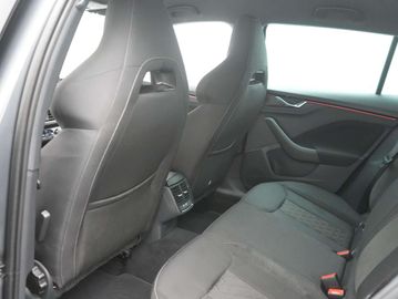 Car image 41