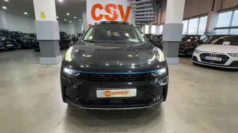 Car image 3