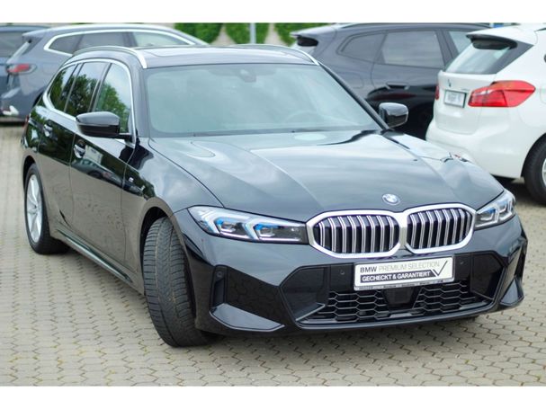 BMW 330d Touring 210 kW image number 6