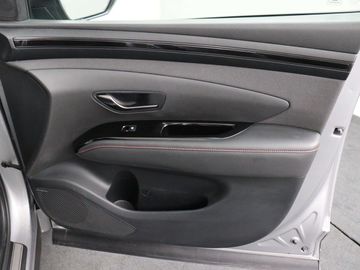 Car image 36