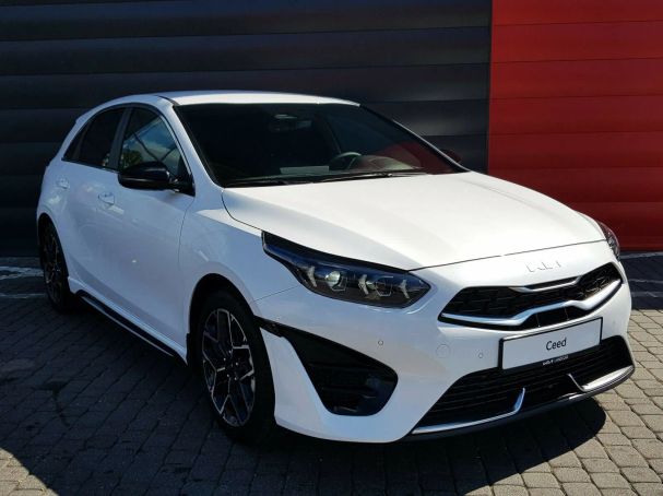 Kia Ceed 1.5 T-GDI GT Line 103 kW image number 2