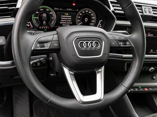 Audi Q3 45 TFSIe 180 kW image number 6