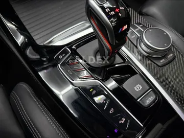Car image 49