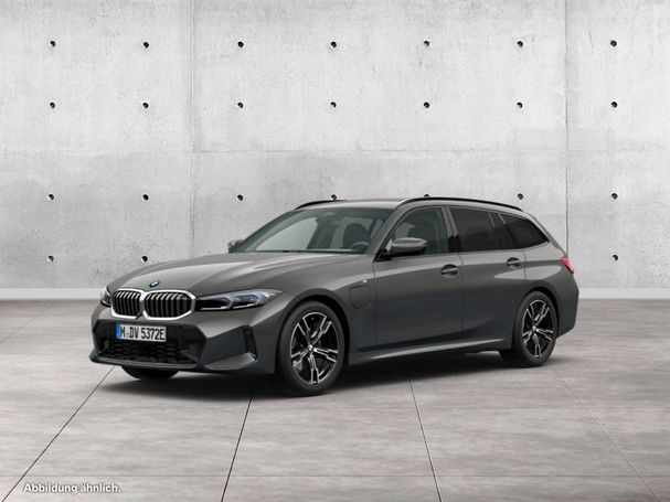 BMW 330e Touring xDrive 215 kW image number 2